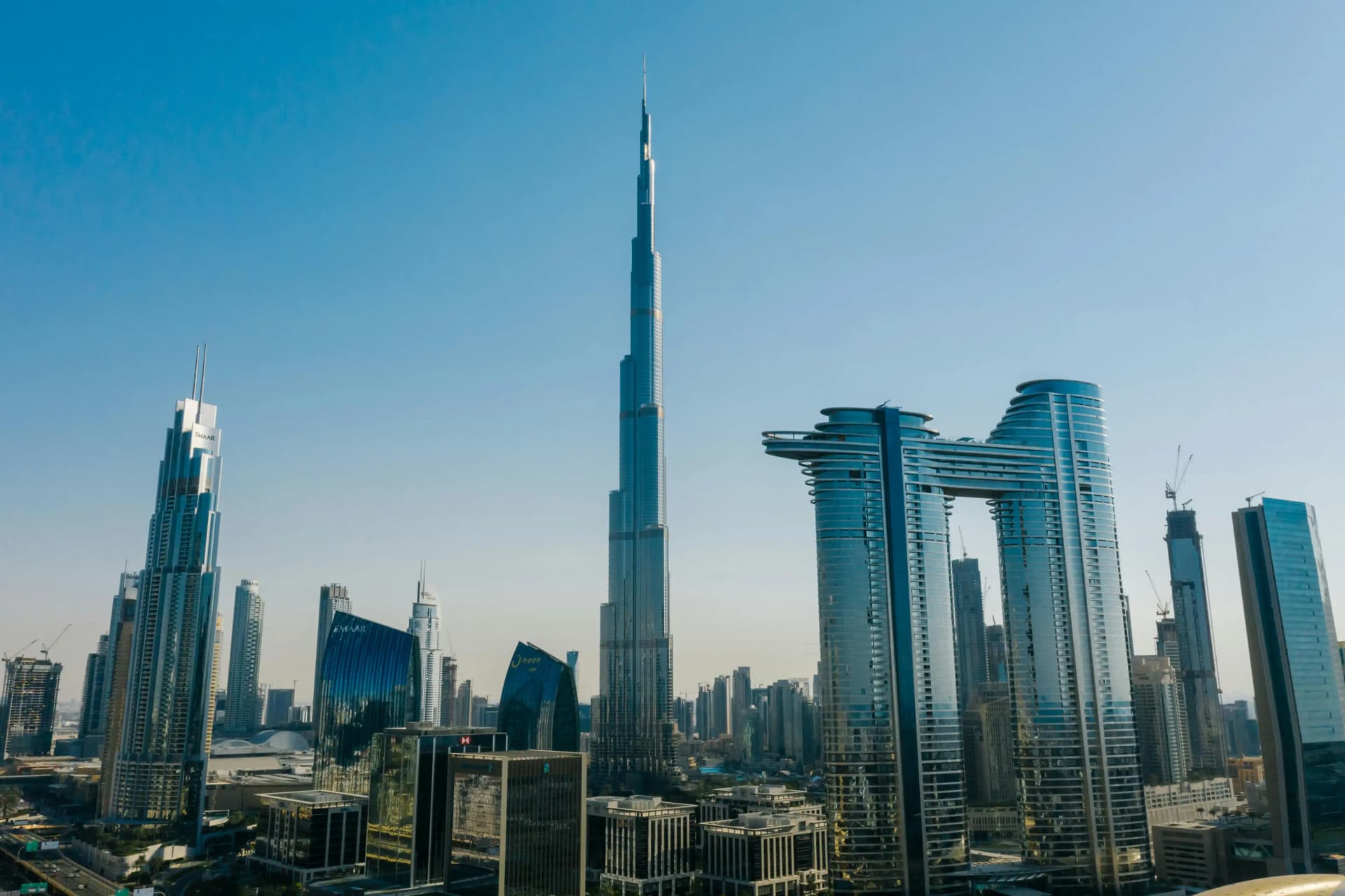 Top 10 Tips to Keep Your Home Cool During Dubai’s Summer