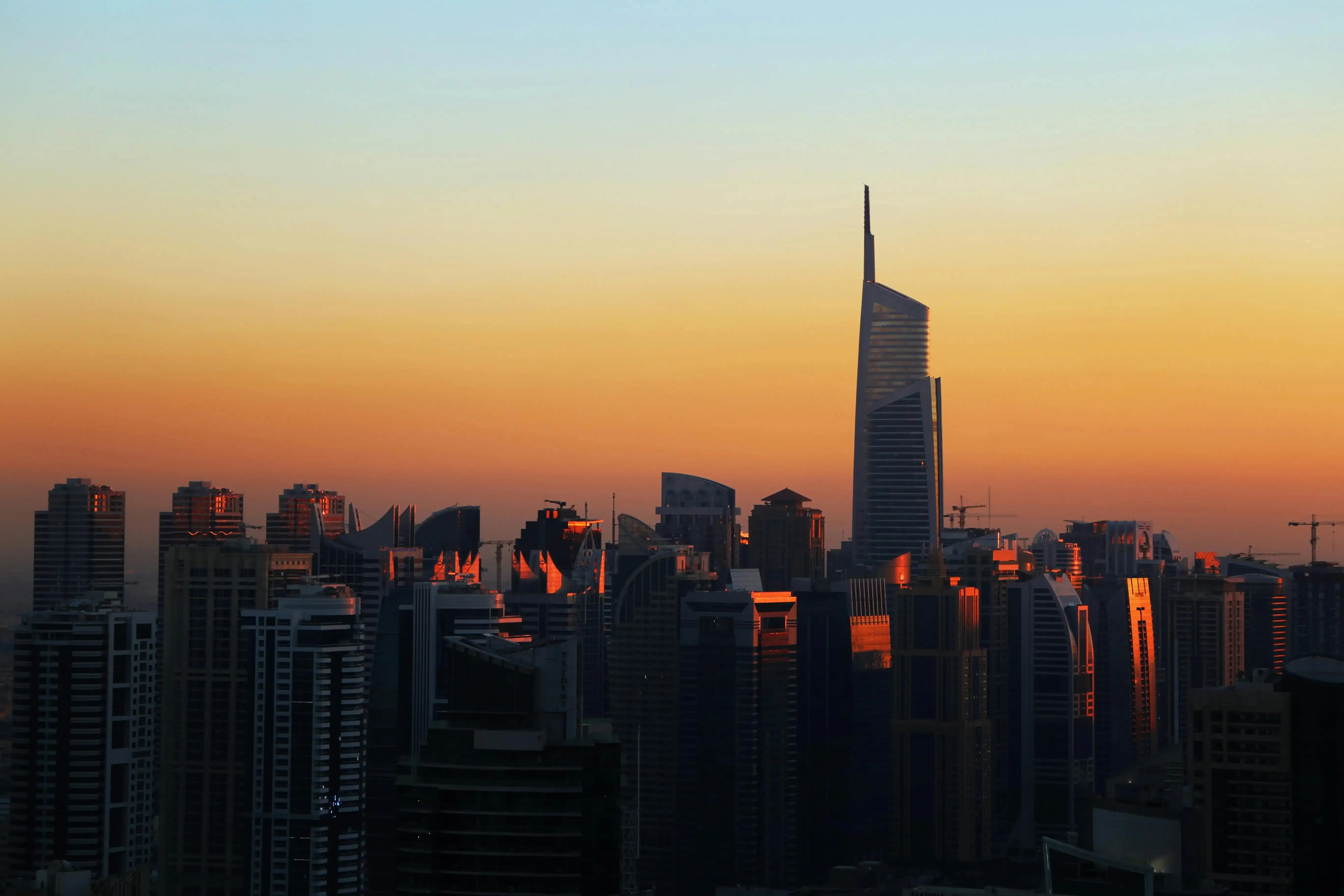 Dubai’s Off-Plan Property Market Hits AED 24.5B in 2025 — Why Investors Are Rushing In