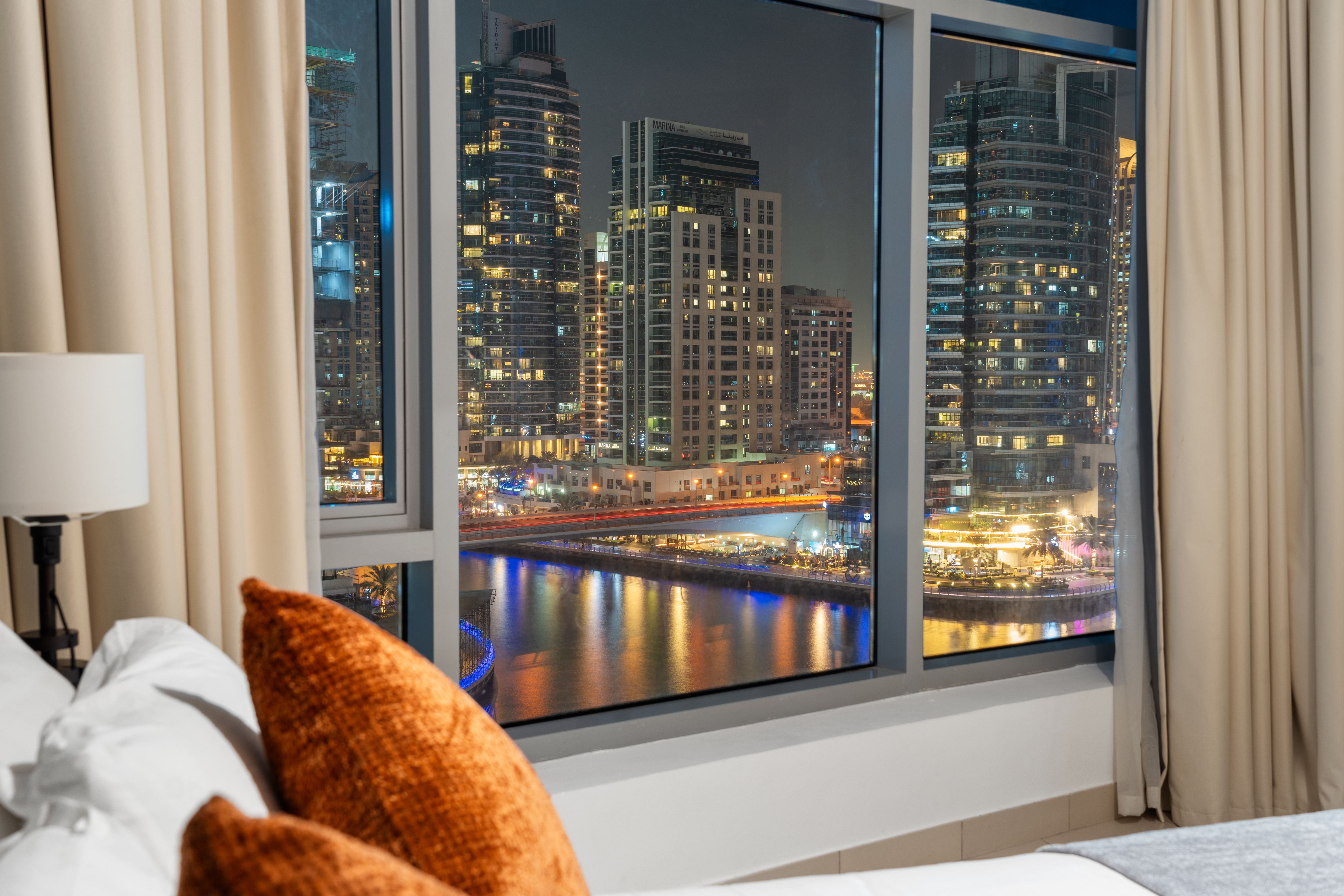 Luxury Apartments for Rent in Dubai in 2026: What AED 100,000 and Above Gets You